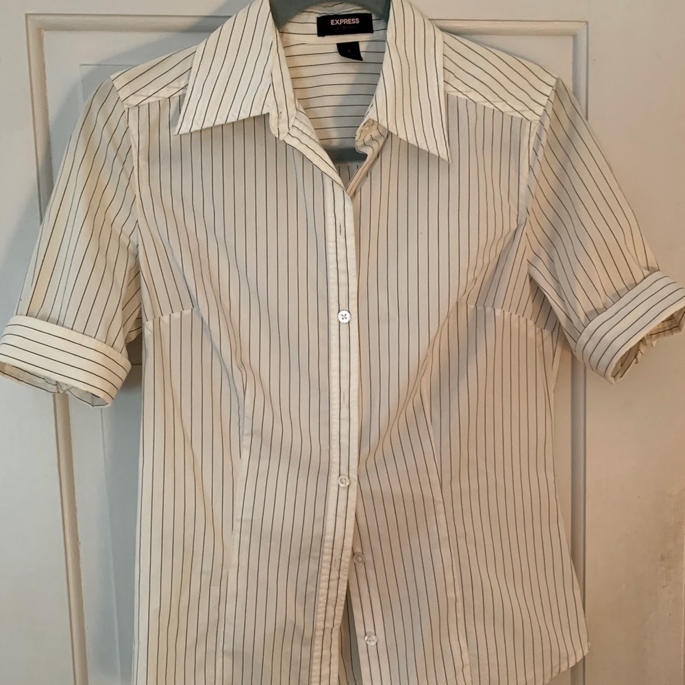 Express Women’s fitted shirt